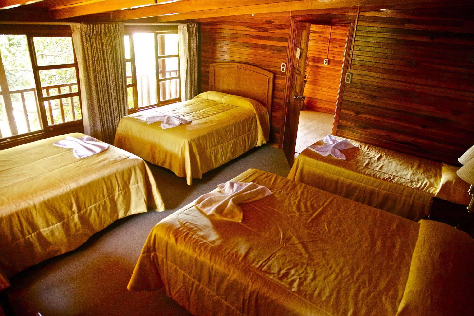 Santa Elena Lodge Cuajiniquil Ngoại thất bức ảnh